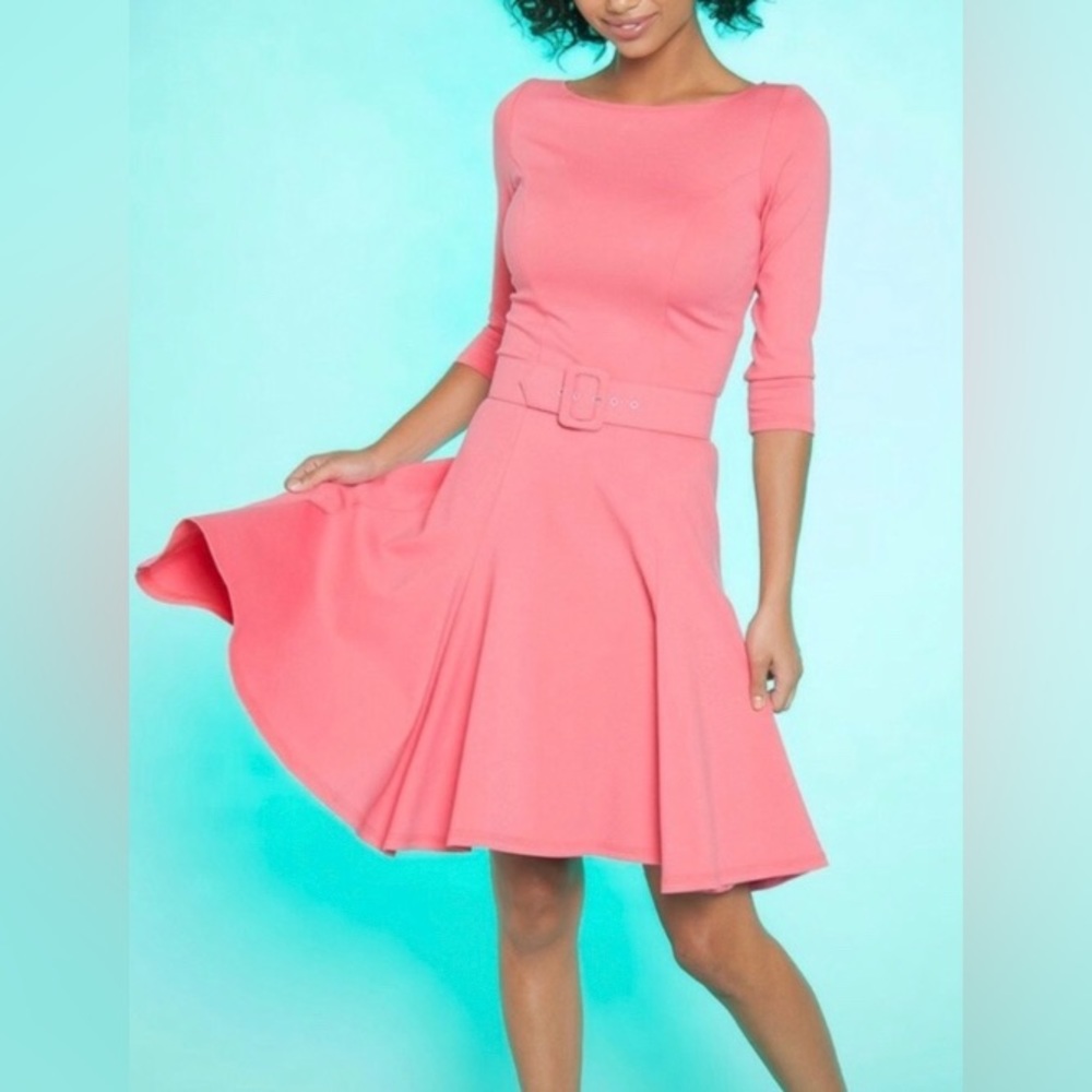 👗Laura Byrnes Sabrina Dress👗